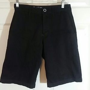 Volcom Mens Black Striped Shorts Sz 28